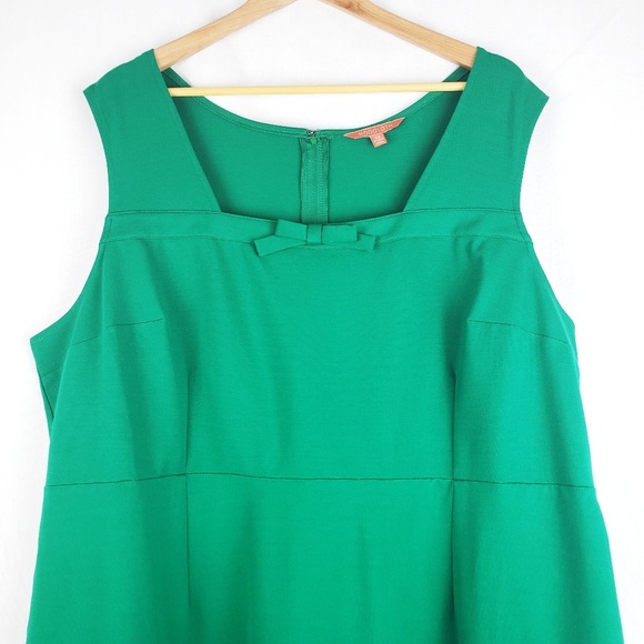 Modcloth Retro Green Bow Sheath Dress - Picture 2 of 7